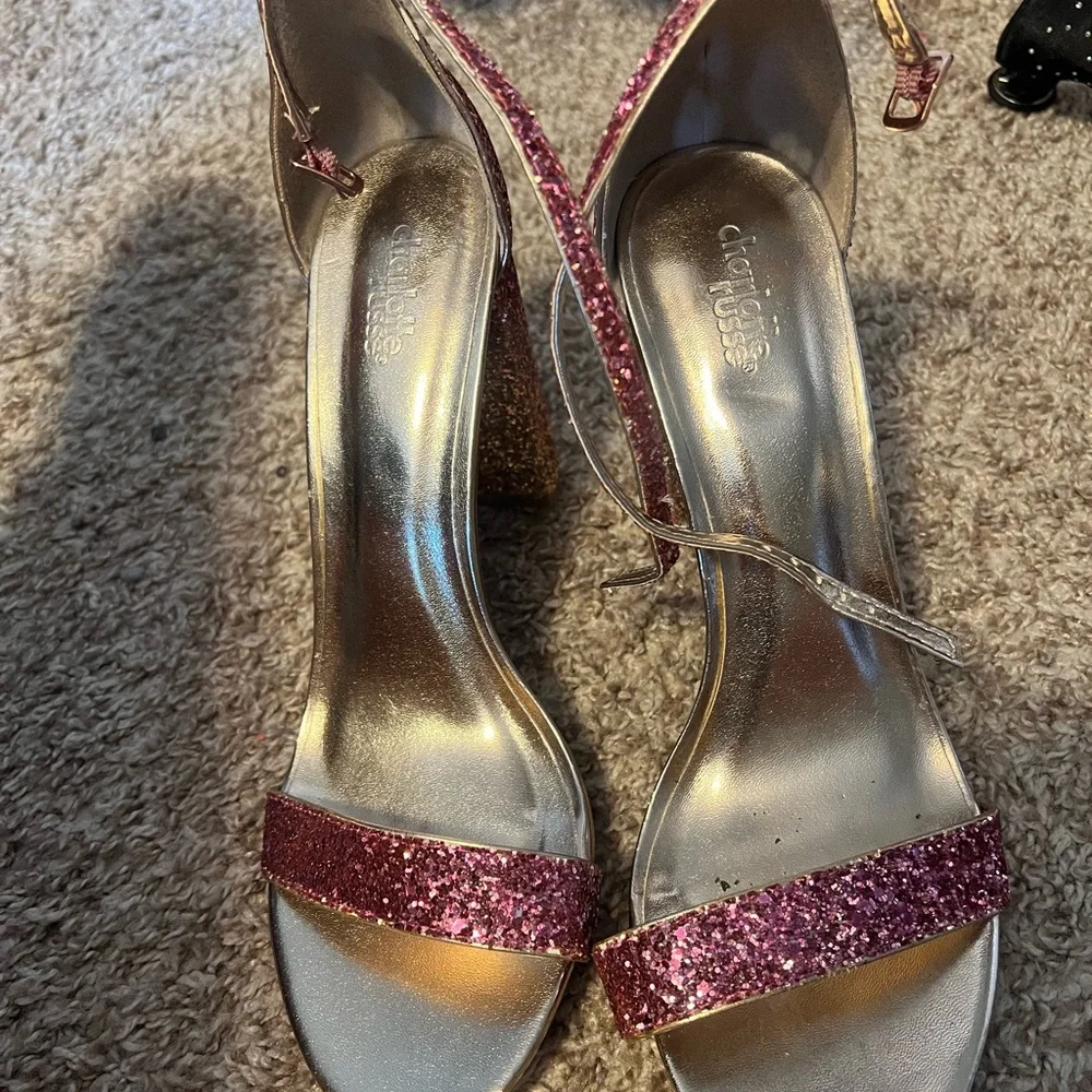 Heels - Picture 2 of 5